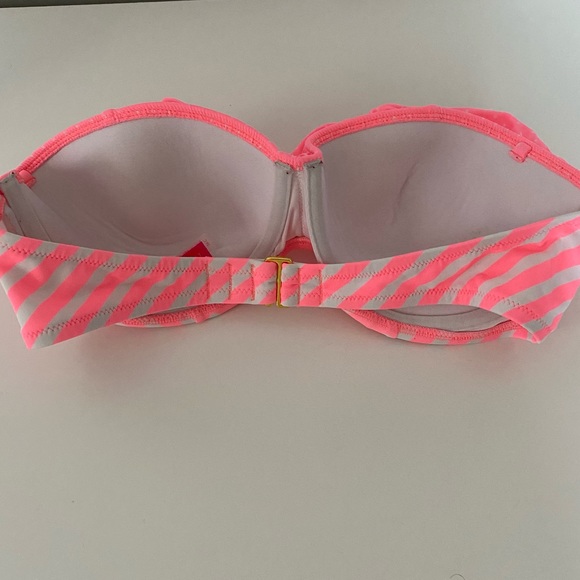 VICTORIA’S SECRET | Swim Top - Picture 4 of 7